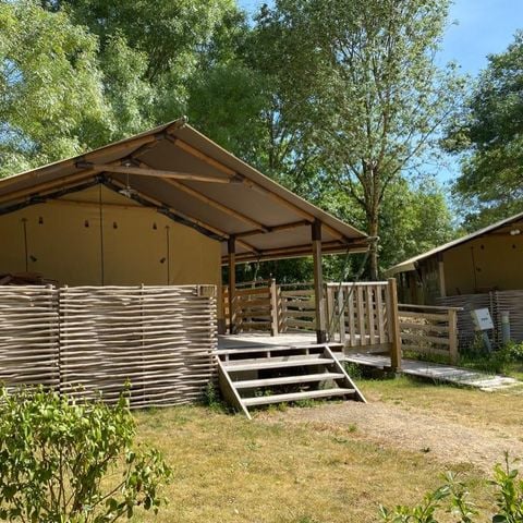 AUßERGEWÖHNLICHE UNTERKUNFT 5 Personen - Lodge Kenia - 2 Schlafzimmer - Ohne Sanitäranlagen