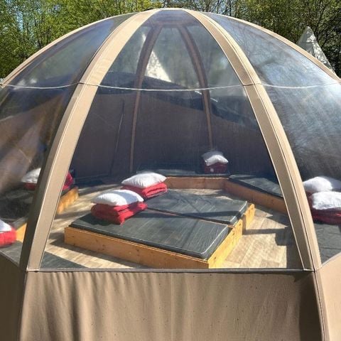 Hébergement 8 personnes - Bulle transparente - Sans sanitaires