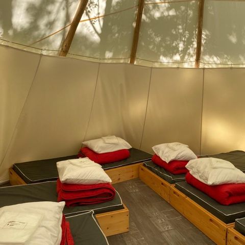 SISTEMAZION ATIPICHE 8 persone - Tipi - Senza servizi igienici