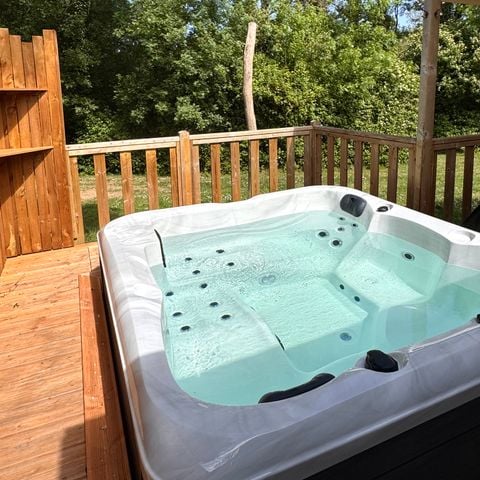 Mobilhome 5 personnes - Premium - 2 chambres avec Jaccuzi