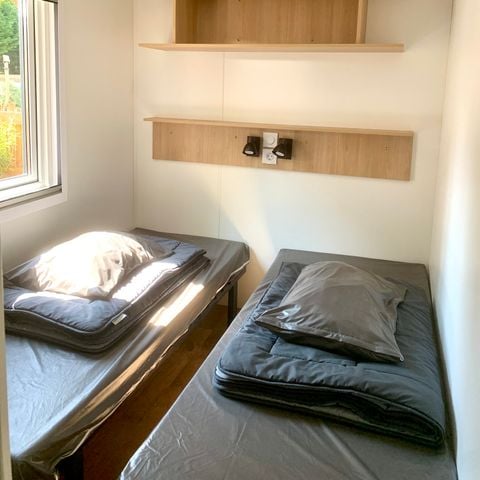 MOBILE HOME 4 people - Premium 2-bedroom mobile home with Jacuzzi