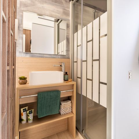 MOBILHOME 5 personas - PREMIUM - 2 dormitorios - 2 cuartos de ducha - Suite principal