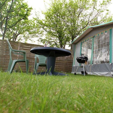 PLOT - Package for 2 people + 1 vehicle