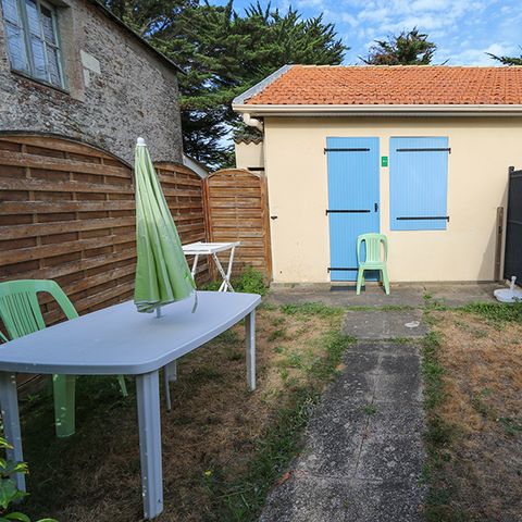 STUDIO 2 personnes - Studio Mimosa - 10 m² sans sanitaires