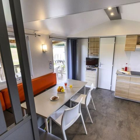 MOBILE HOME 6 people - Comfort Mobile-Home 4 Rooms 6 People Air-conditioned + TV