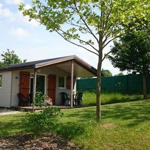 CHALET 4 personnes -  Chalet 24m² (2 chambres) avec terrasse couverte 4 pers