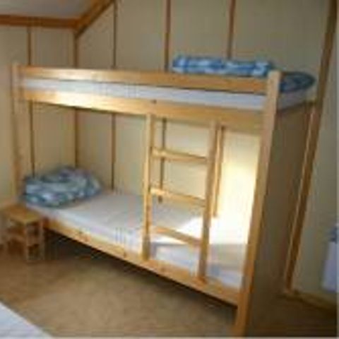 CHALET 7 people - Chalet 35m² (2 bedrooms) covered terrace - Le Parc des Coteaux 800m from campsite 5/7 pers