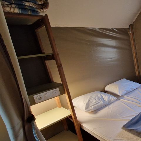 Tente en toile et en bois 5 personnes - Mini Wood Lodge 23m2 - 2ch terrasse couverte