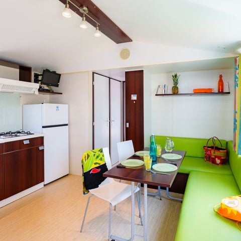BUNGALOW 4 personnes - Mobil-home Escapade 24m² - 2 chambres + Télévision