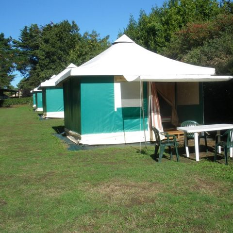 CANVAS BUNGALOW 4 people - BT2 - without sanitary facilities