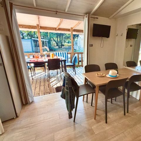 Mobile home 6 persons - 3-bedroom resort