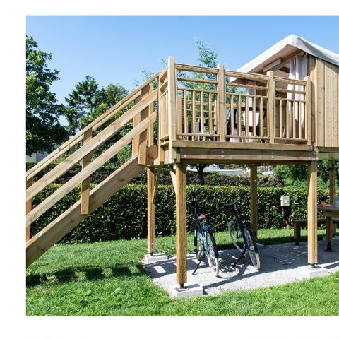 Canvas and wooden tent 2 persons - Campétoile (without sanitary facilities)