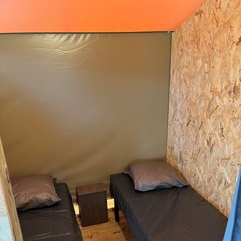 Tenda 6 persone - Tenda in tela - 20m² - 2 camere da letto - con elettricità + terrazza coperta
