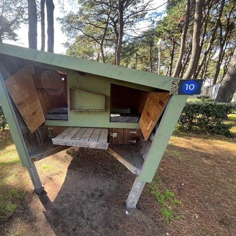 UNUSUAL ACCOMMODATION 2 people - Randoétapes - Wood structure + electricity -