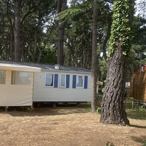 MOBILHOME 6 personas - Mobil-home - de 33m² a 40m² - 3 habitaciones - terraza cubierta/semi-cubierta -