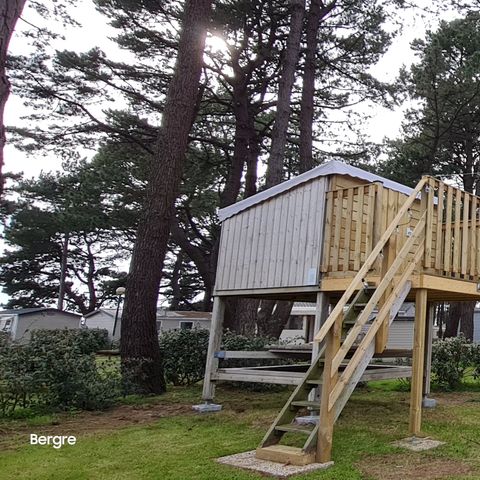 Uniek 2 personen - Camp'Étoile - Houten structuur en canvas + elektriciteit - Fietsdorp