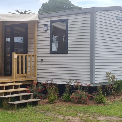 MOBILHOME 6 personnes - - 40m² - 3 chambres - terrasse couverte -