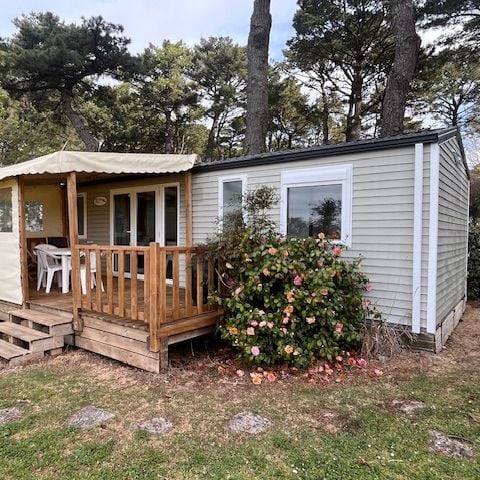 BUNGALOW 6 personnes - Mobil home Confort plus - 33m² - 3 chambres - terrasse couverte