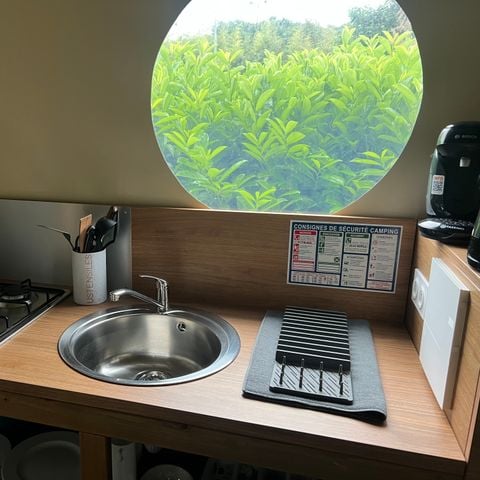 TENT 5 people - Nomad tent with sanitary block without air conditioning