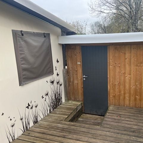 Tent 5 personen - Nomadentent met sanitairblok zonder airconditioning