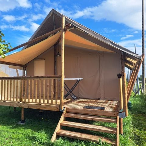 Tent van canvas en hout 4 personen - Lodge Toilé Confort 25m² (2 kamers) - met sanitair - overdekt terras