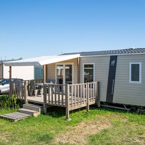 Stacaravan 4 personen - Comfort 30m² (2 kamers) - half overdekt terras