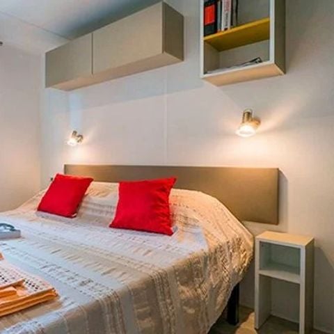 Mobilhome 6 personnes - Comfort XL | 3 Ch. | 6 Pers. | Terrasse surélevée | Clim. | TV