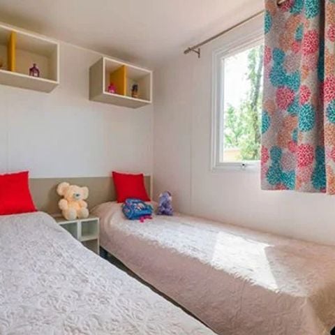 Mobilhome 6 personnes - Comfort XL | 3 Ch. | 6 Pers. | Terrasse| Clim. | TV