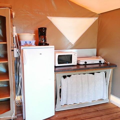 TENTE TOILE ET BOIS 4 personnes - TENTE CANADA - sans sanitaires 20 m²