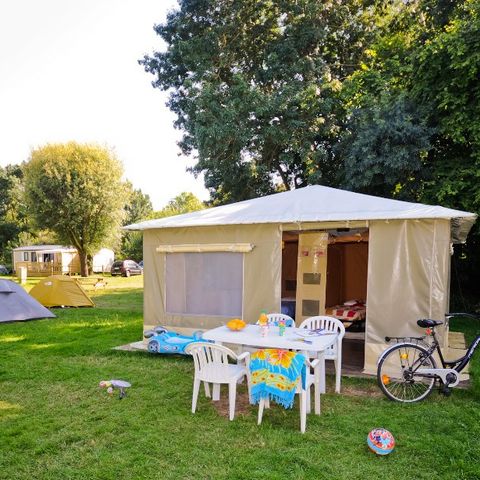 Canvas bungalow 4 persons - BUNGALOW TOILER SIMPLY - without sanitary facilities 20 sqm