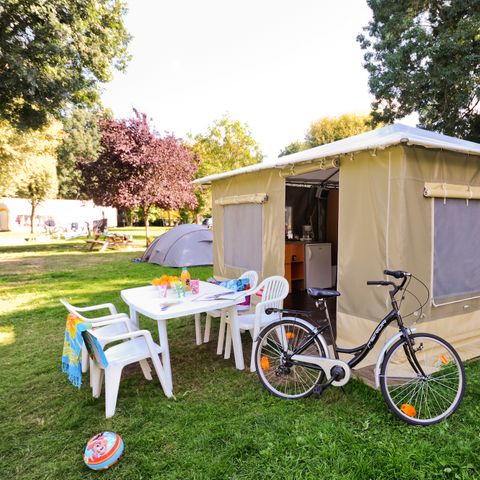 CANVAS BUNGALOW 4 people - BUNGALOW TOILER SIMPLY - without sanitary facilities 20 sqm