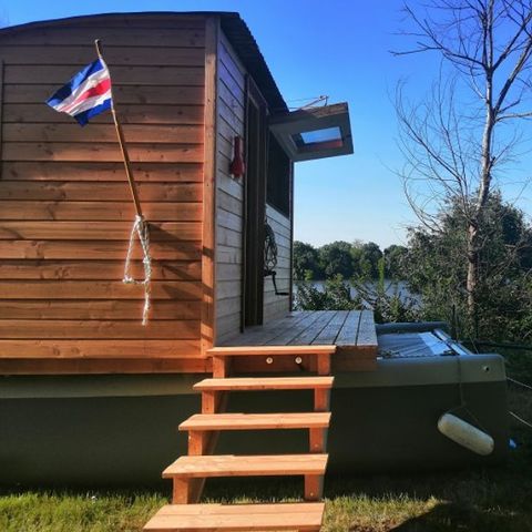 AUßERGEWÖHNLICHE UNTERKUNFT 4 Personen - BATHÔ CATAMARAN CABANÉ 11 m²