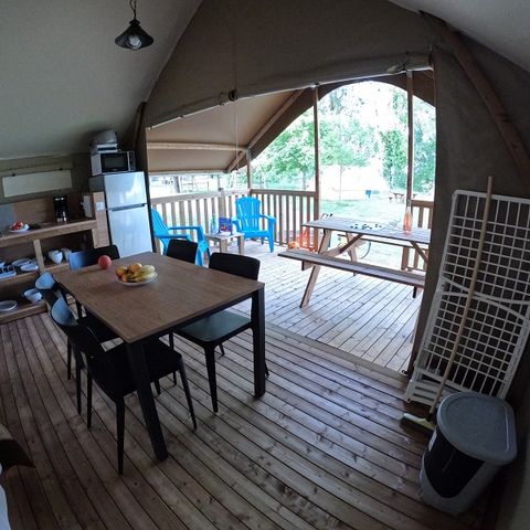 Canvas bungalow 5 persons - Loire Valley Lodge