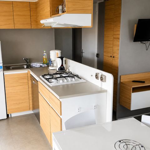 MOBILE HOME 6 people - Mobilhome 3 bedrooms 2 shower rooms - road side
