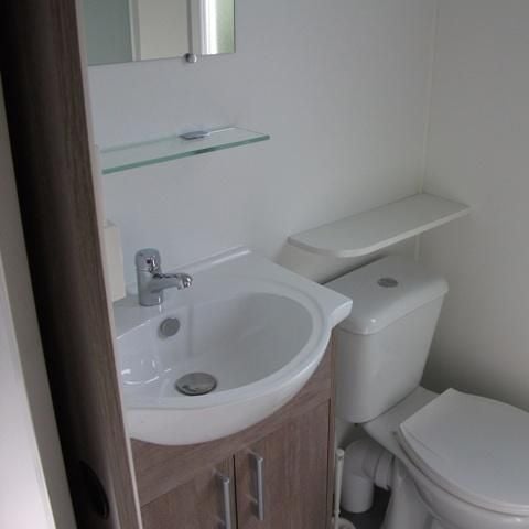 Stacaravan 6 personen - Cottage Prestige GRAND CONFORT 40m² - 3 kamers + televisie + Terras