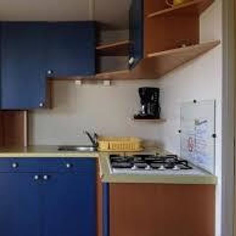 Stacaravan 4 personen - Standaard 27 m² (2 slaapkamers) + terras