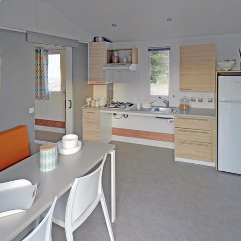 Stacaravan 4 personen - PMR Confort 34 m² (2 slaapkamers) + overdekt terras