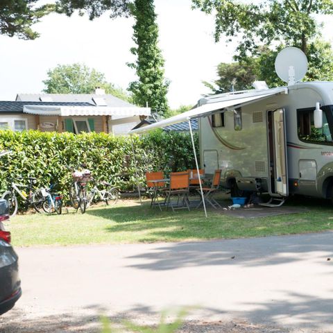 PIAZZOLA - Camping Car 35 M² Elettricità inclusa
