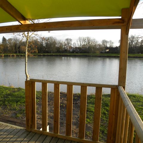 Stacaravan 6 personen - SAULDRE 33m² - 3 kamers / airconditioning met terras aan het meer