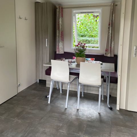 Mobilhome 4 personnes - Mobil home Premium 2 chambres 27-32m² + Terrasse semi-couverte + TV + LV (samedi)