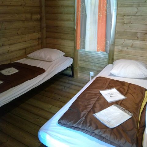 Mobilhome 6 personas - Cabane Family Standard 3 habitaciones 25m² (sin baño ni cocina) + terraza descubierta.