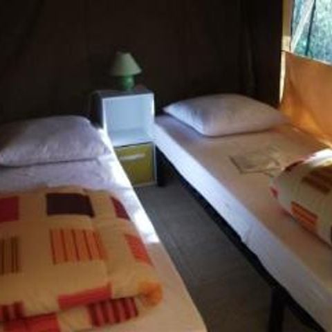 TENTE TOILE ET BOIS 4 personnes - CABATENTE Sans sanitaires