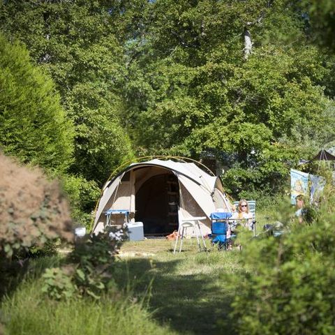 EMPLACEMENT - Emplacement Privilège  XL 4*