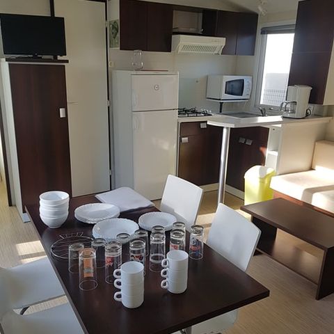 Mobilheim 4 personen - 2 Schlafzimmer - nicht überdachte Terrasse HOLIDAYS