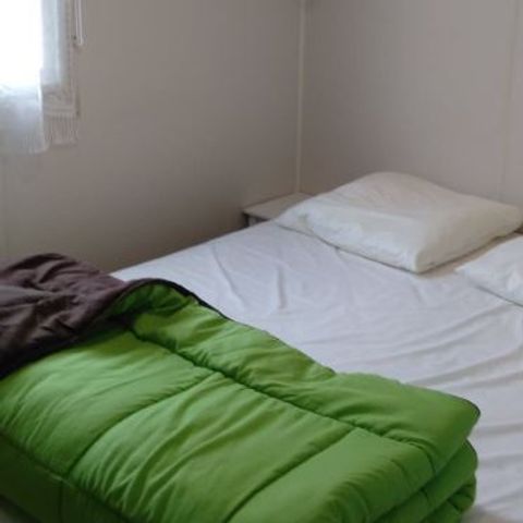 Mobilheim 4 Personen - 2 Schlafzimmer - Überdachte Terrasse HOLIDAYS