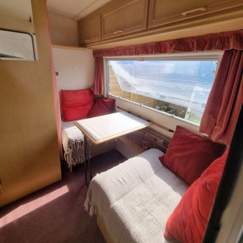 Caravan 1 person - Caravan for hire already installed