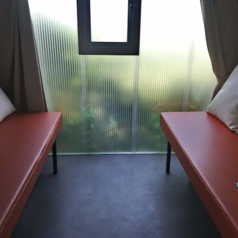 BUNGALOW 4 personnes - COCO Nature , 2 chambres 4 personnes sans sanitaires