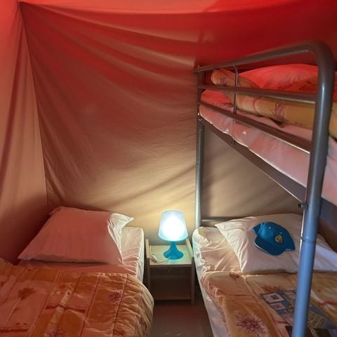 Tent 5 personen - 4/5 pers 2-slaapkamer natuurtent