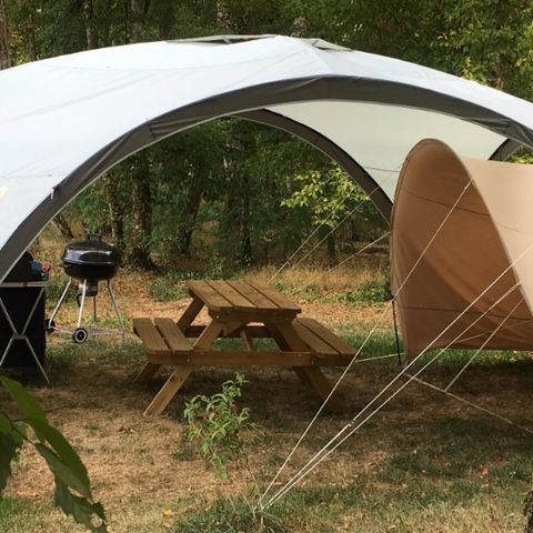 Hébergement 4 personnes - GLAMPING BARREL sans sanitaires