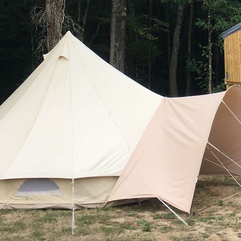 Accommodation 5 persons - GLAMPING CABANE without sanitary facilities